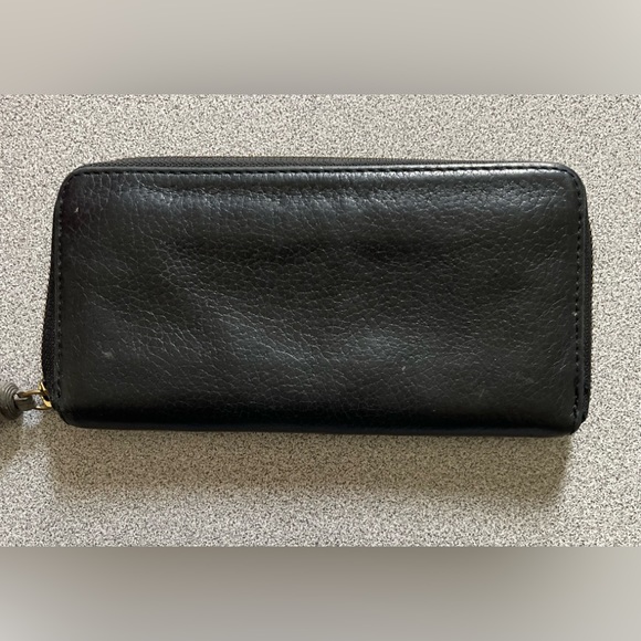Vintage Fossil Black Leather Zip Around Wallet - Picture 2 of 13